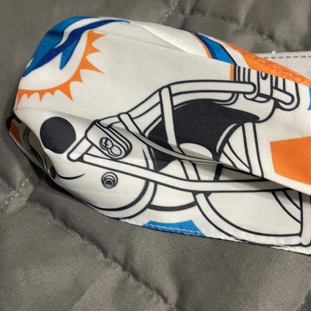 New Miami Dolphins face mask